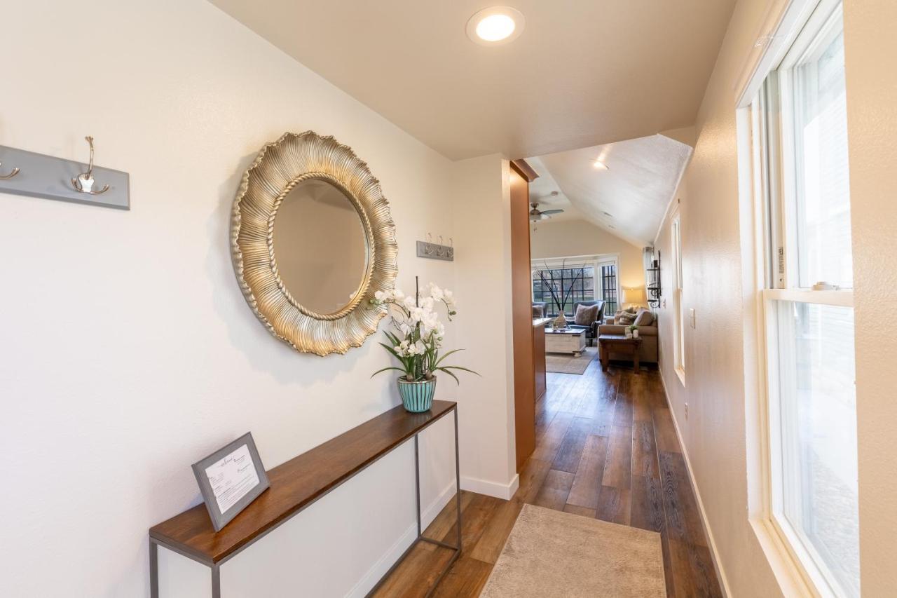 Luxurious Historic Renovated Bungalow Dt Rapid City With Private Patio Екстериор снимка